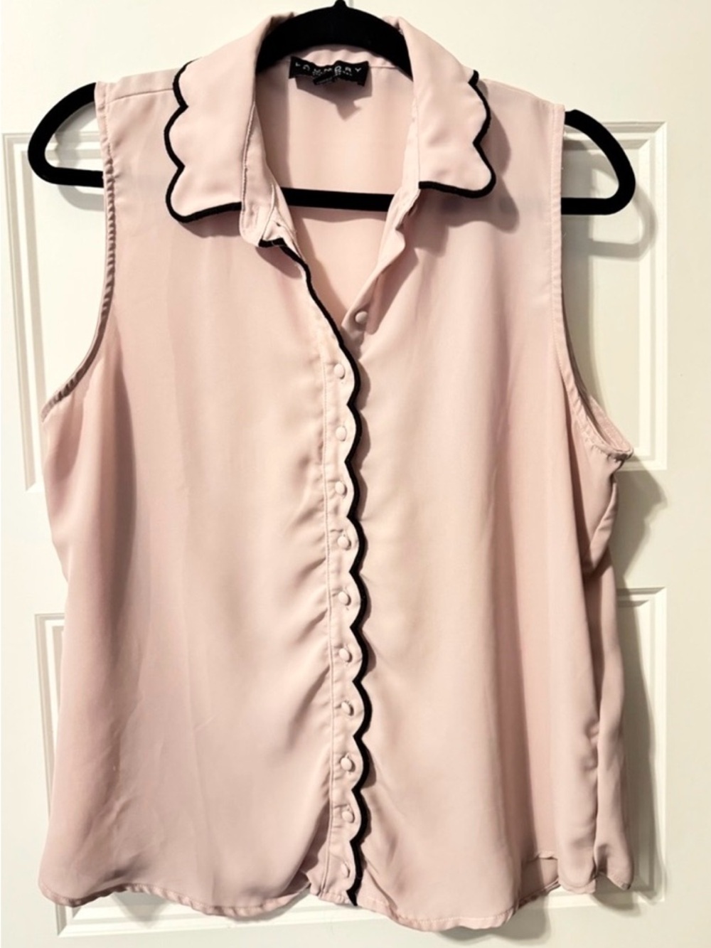 Laundry by Shelli Segal Pink Scallop Trim Blouse Sleeveless Button Front Top M
